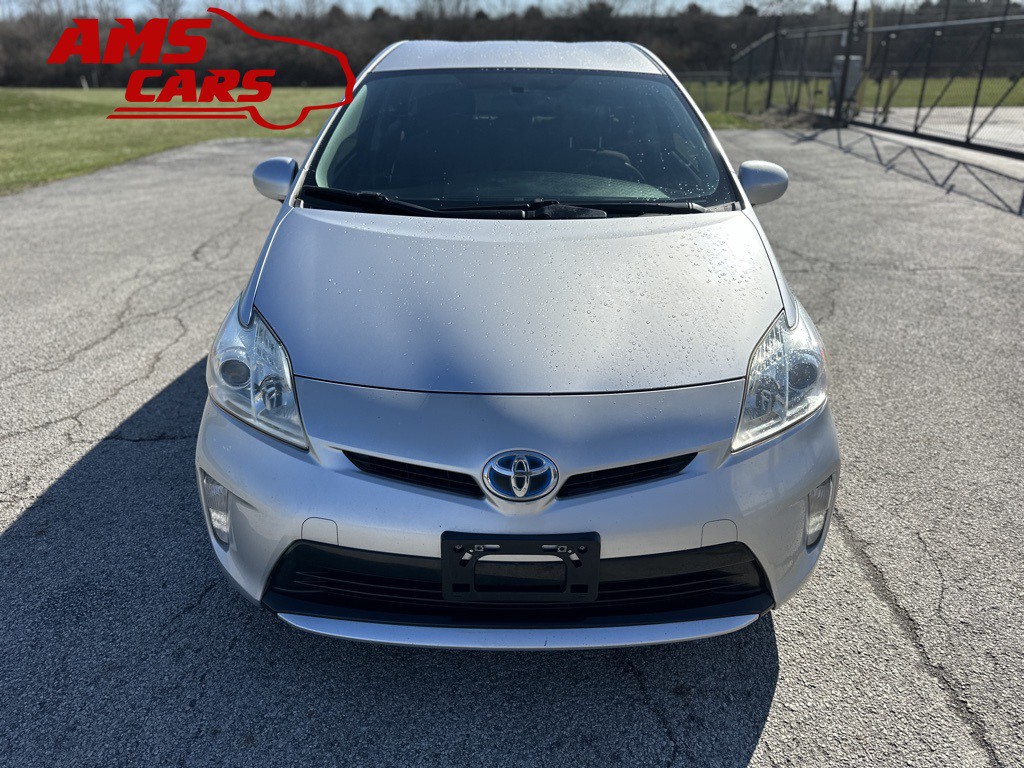 2012 Toyota Prius Image 2