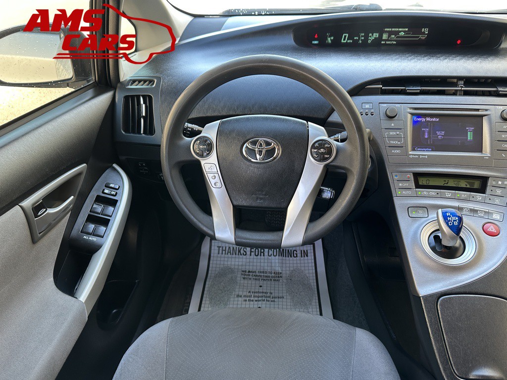 2012 Toyota Prius Image 7