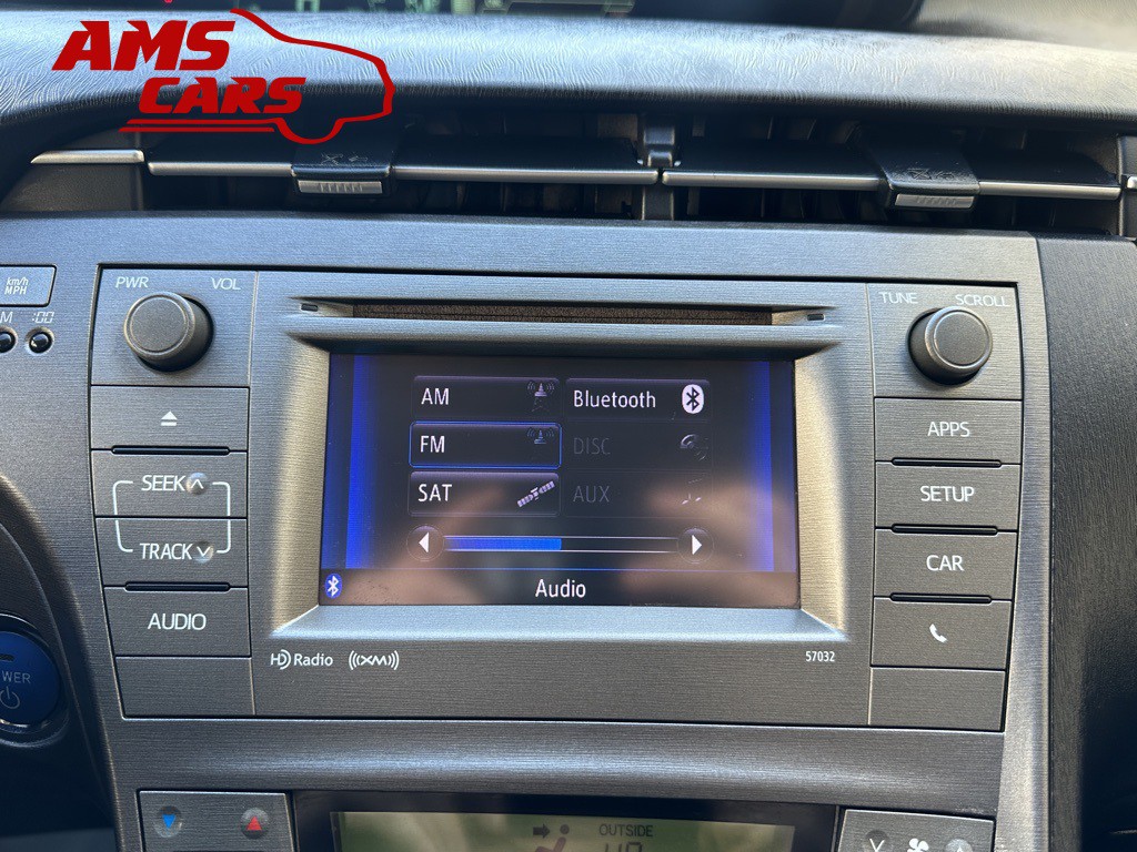 2012 Toyota Prius Image 28