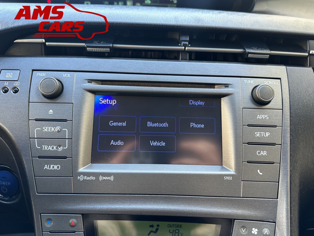 2012 Toyota Prius Image 30