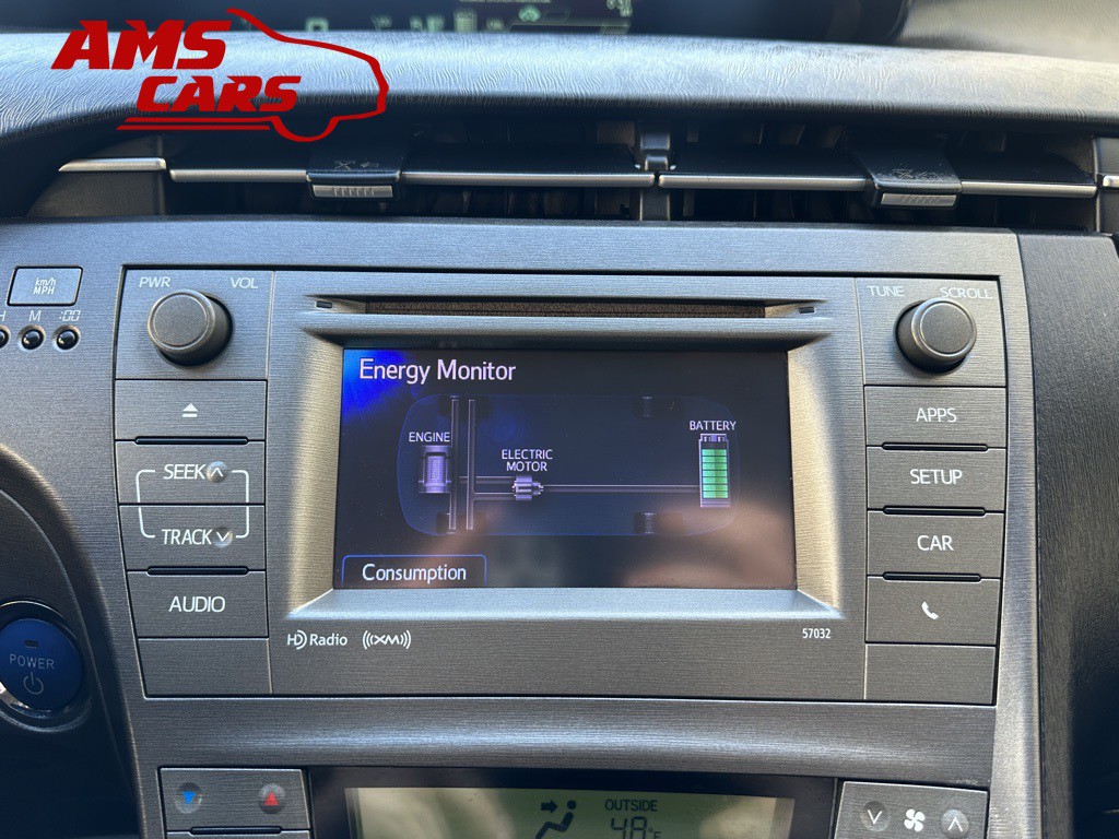 2012 Toyota Prius Image 31