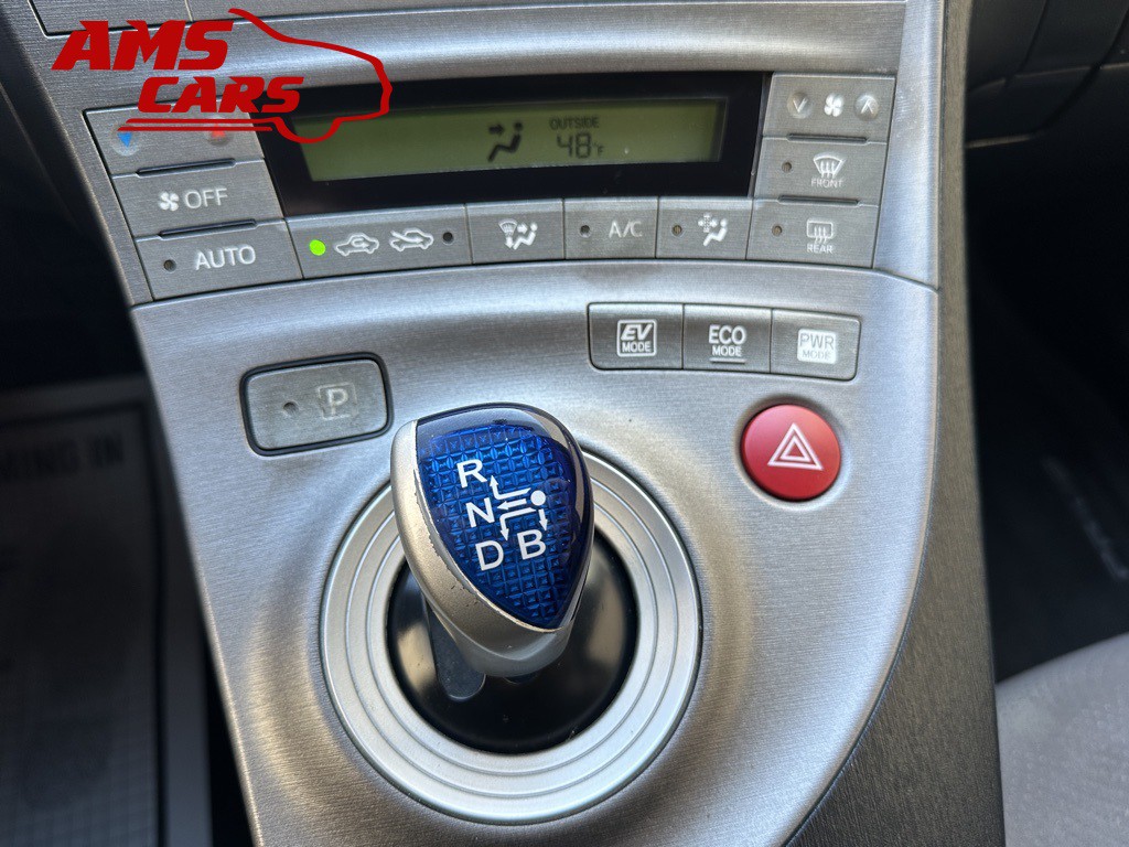 2012 Toyota Prius Image 33