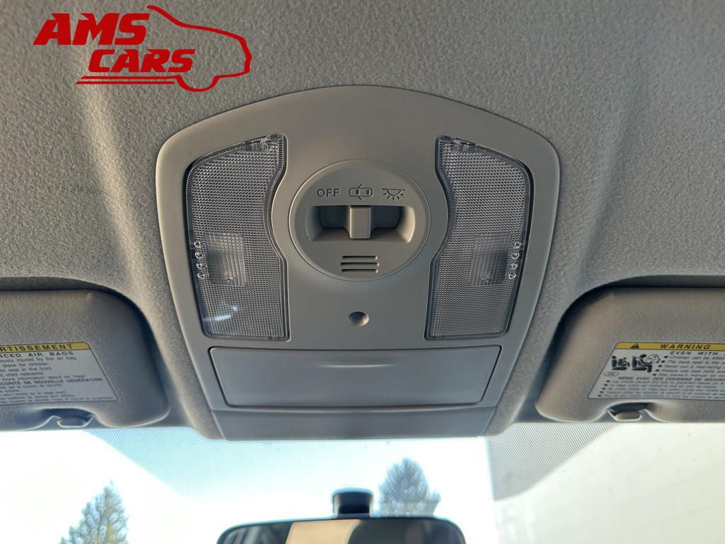 2012 Toyota Prius Image 34