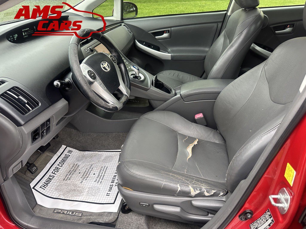 2010 Toyota Prius Image 11