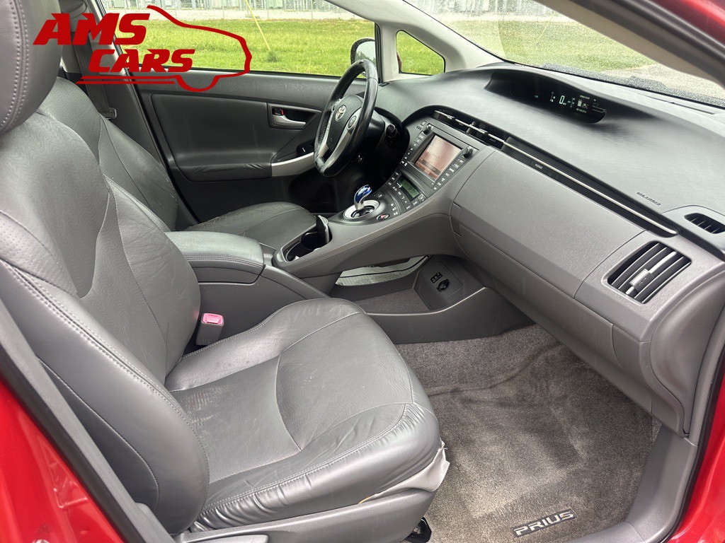 2010 Toyota Prius Image 18