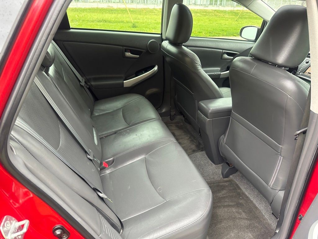 2010 Toyota Prius Image 16