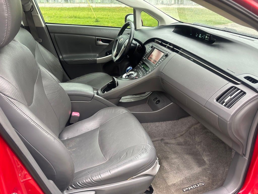2010 Toyota Prius Image 18