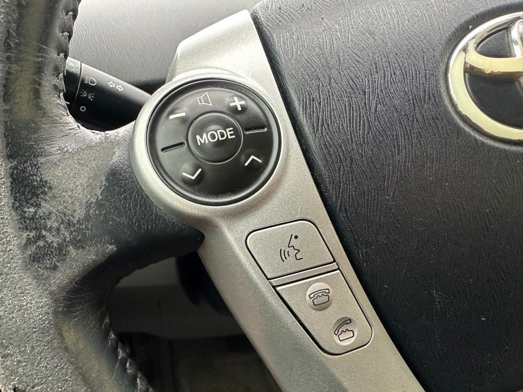 2010 Toyota Prius Image 22