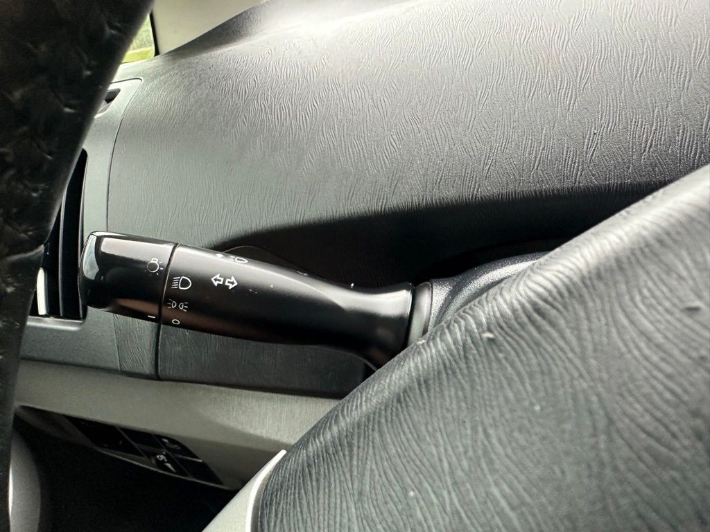 2010 Toyota Prius Image 23