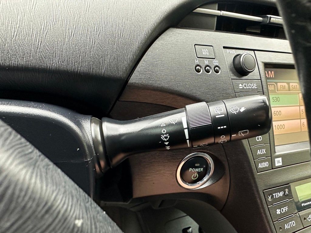 2010 Toyota Prius Image 24