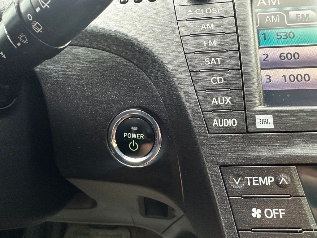 2010 Toyota Prius Image 26