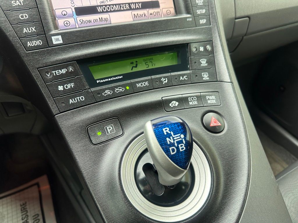 2010 Toyota Prius Image 31