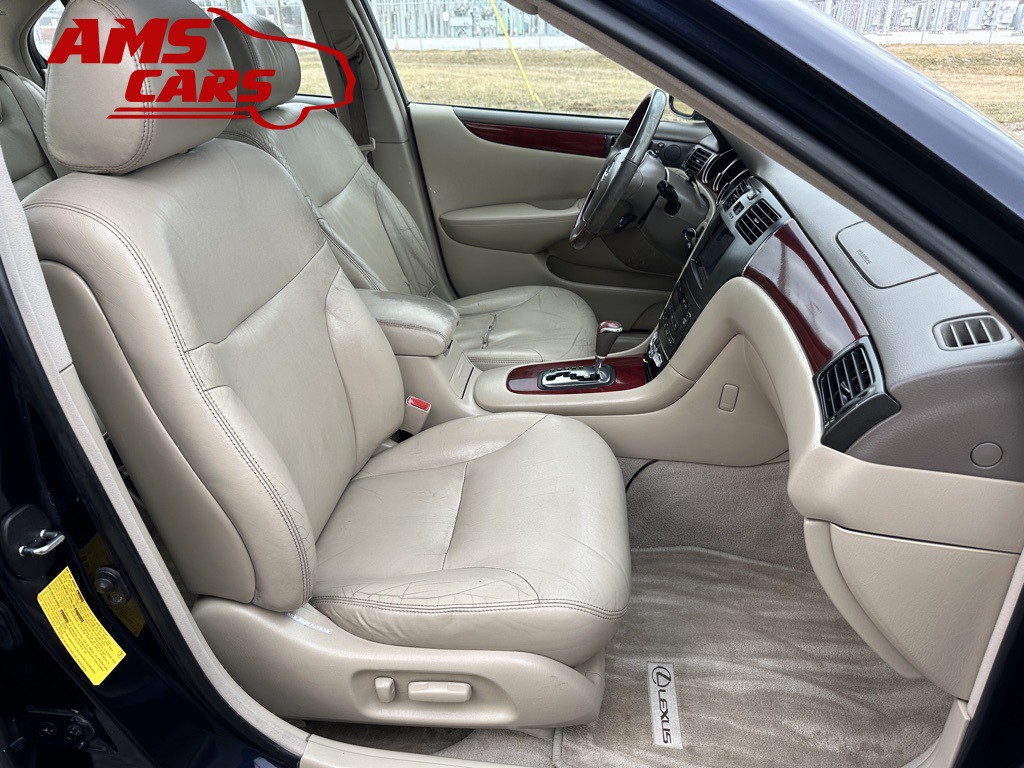 2003 Lexus ES Image 19