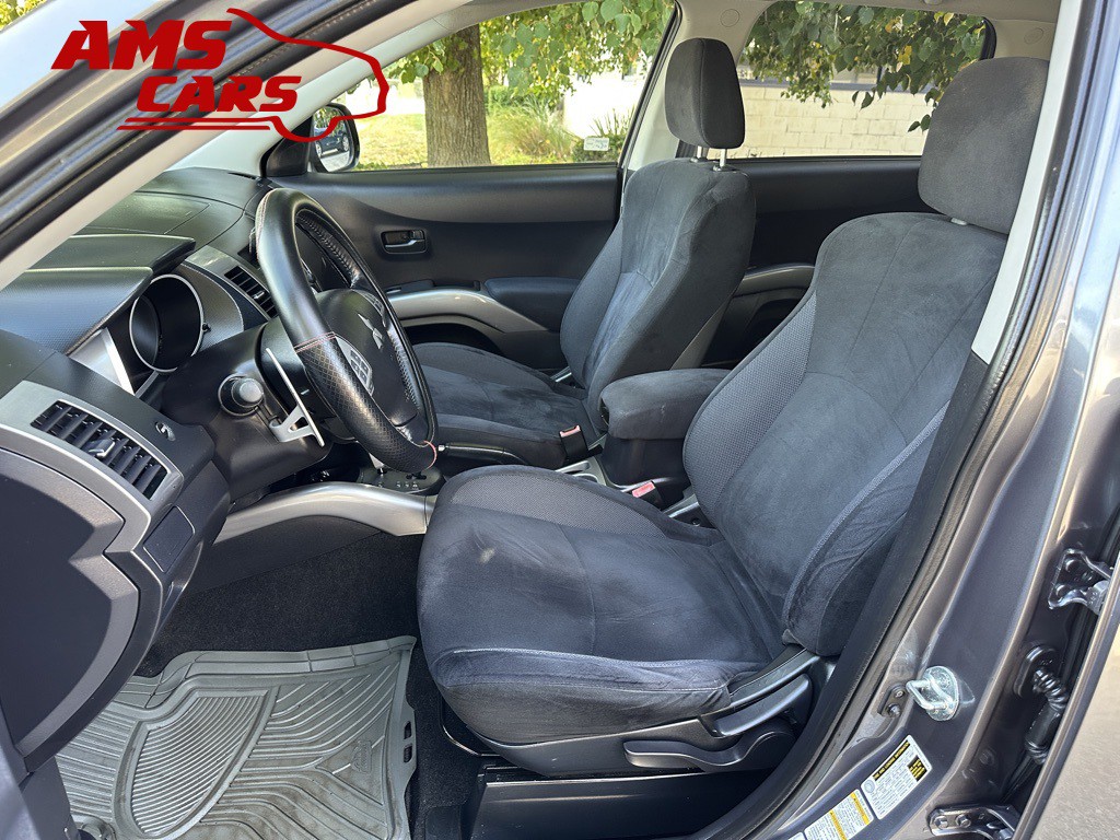 2007 Mitsubishi Outlander Image 11