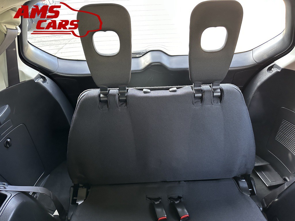 2007 Mitsubishi Outlander Image 15