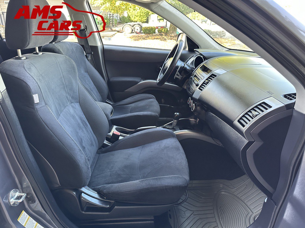 2007 Mitsubishi Outlander Image 19