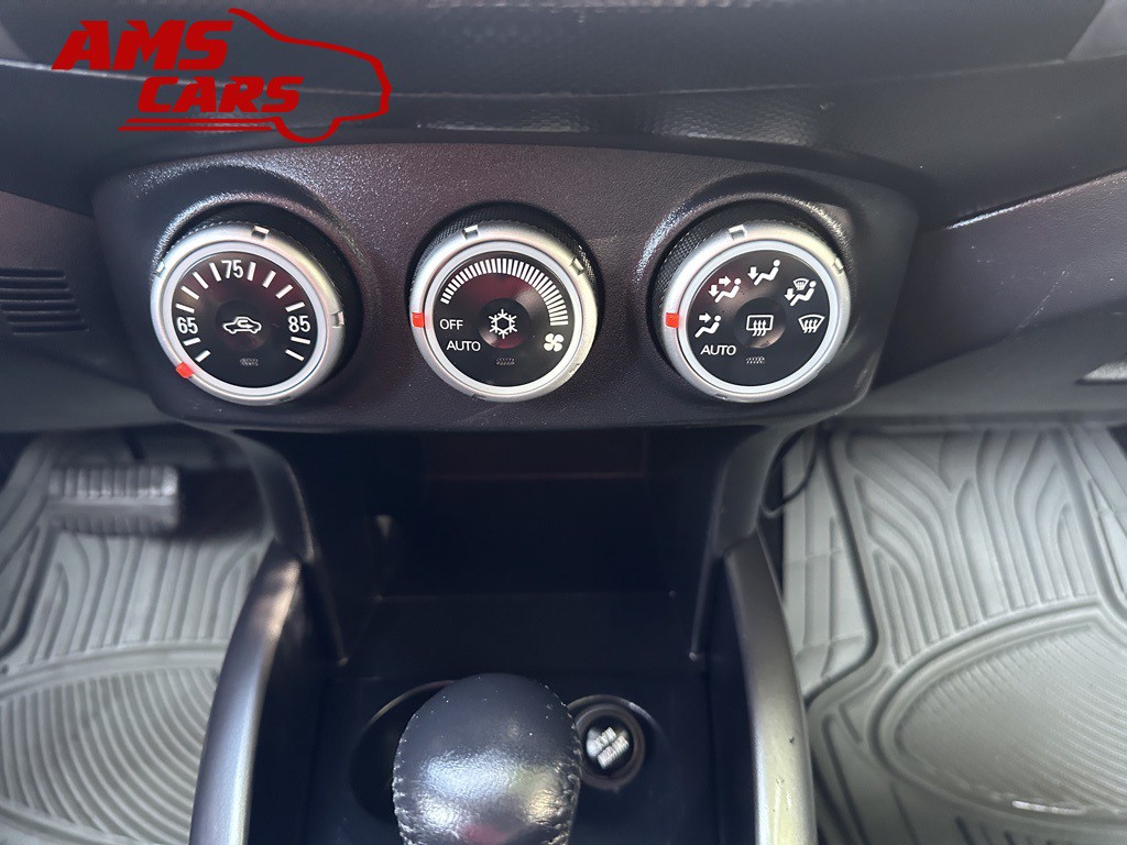 2007 Mitsubishi Outlander Image 28