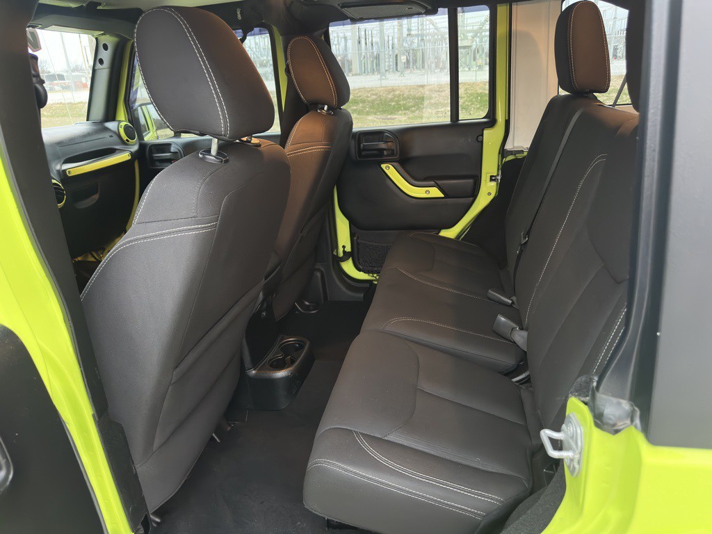 2016 Jeep Wrangler Image 8