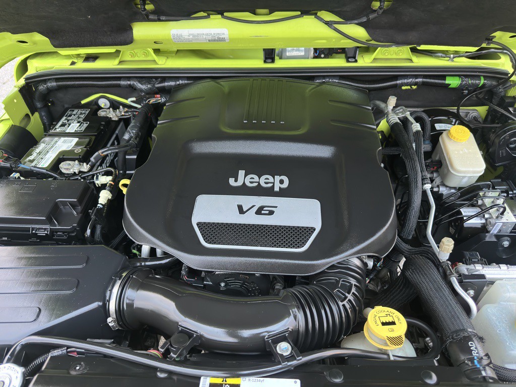 2016 Jeep Wrangler Image 13