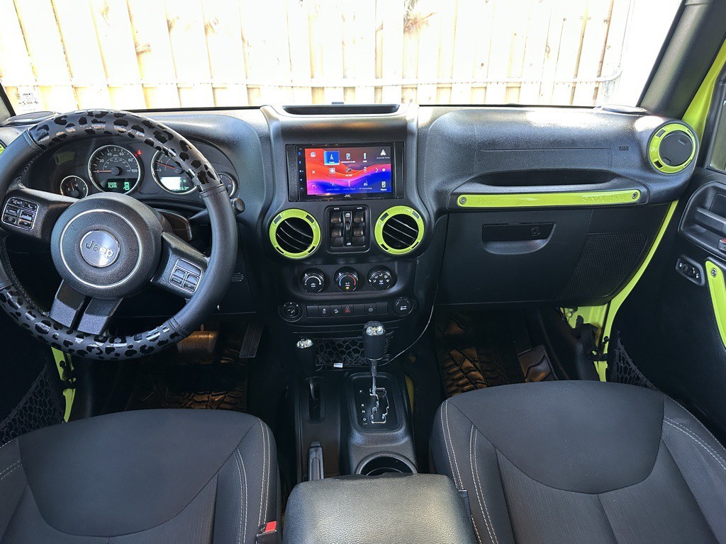 2016 Jeep Wrangler Image 22