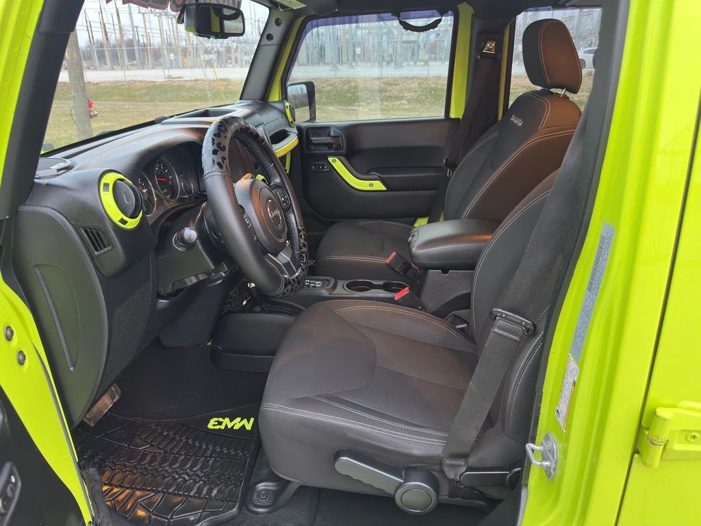 2016 Jeep Wrangler Image 7