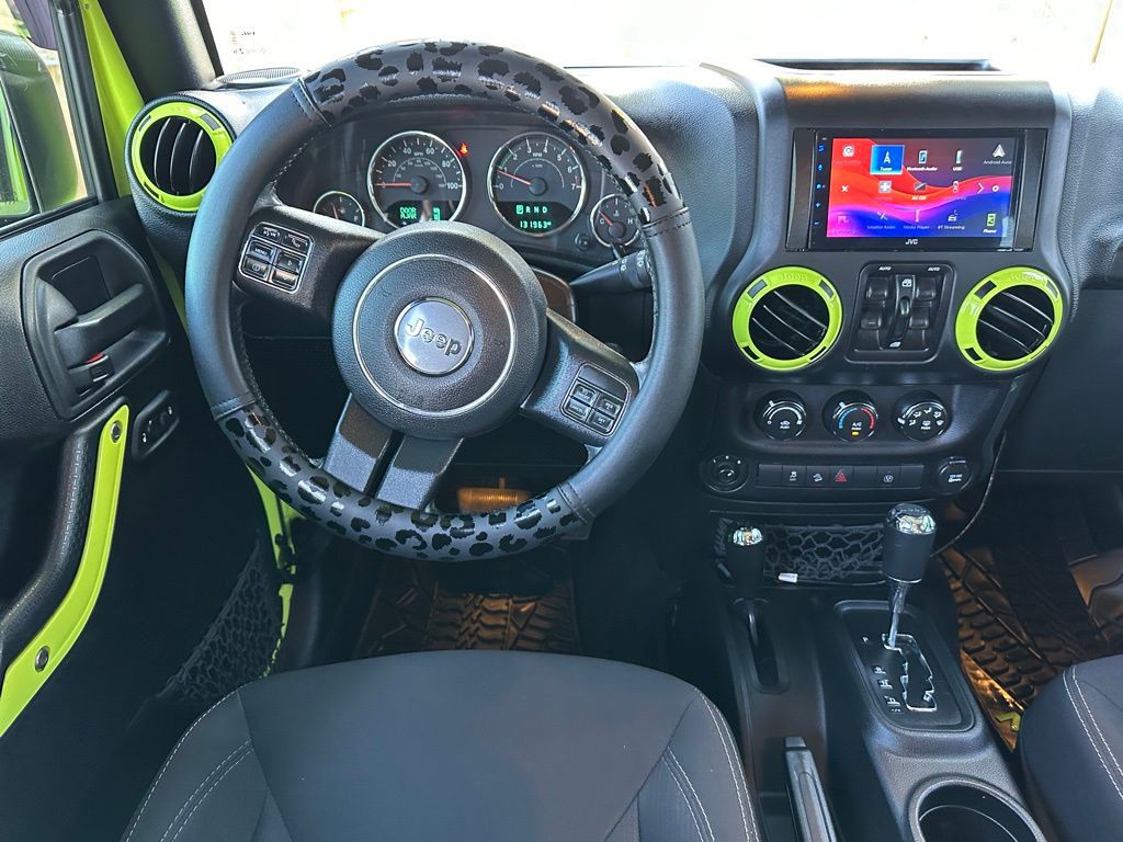2016 Jeep Wrangler Image 23