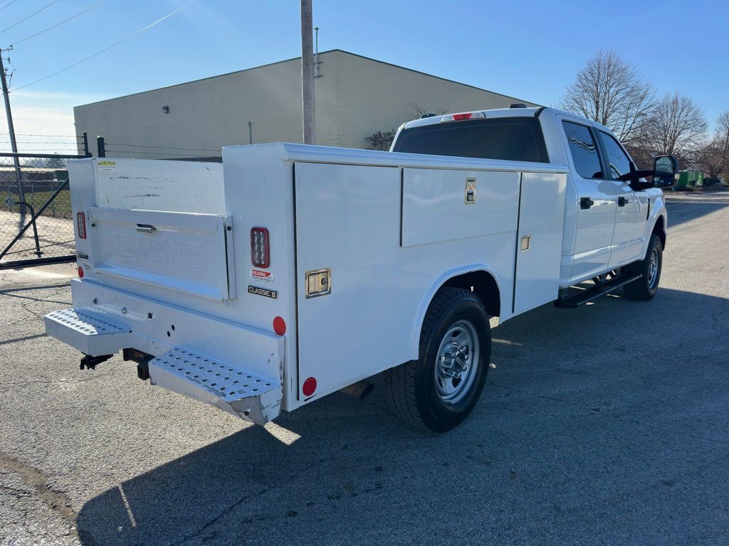 2021 Ford F-350 Image 4