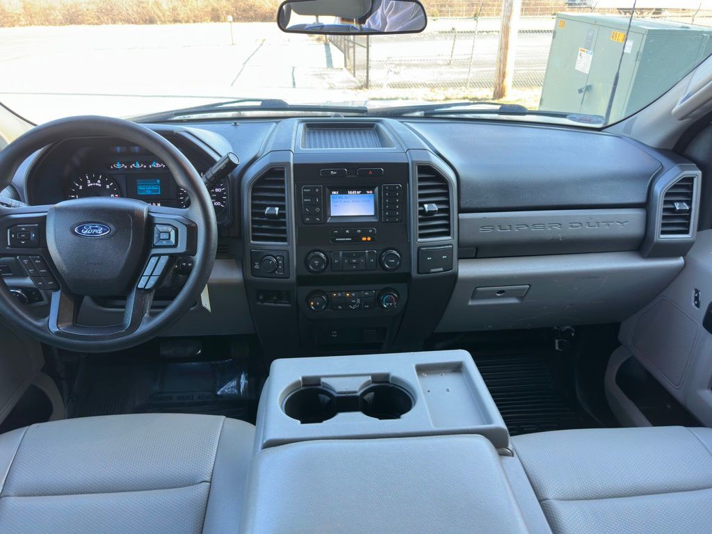 2021 Ford F-350 Image 8