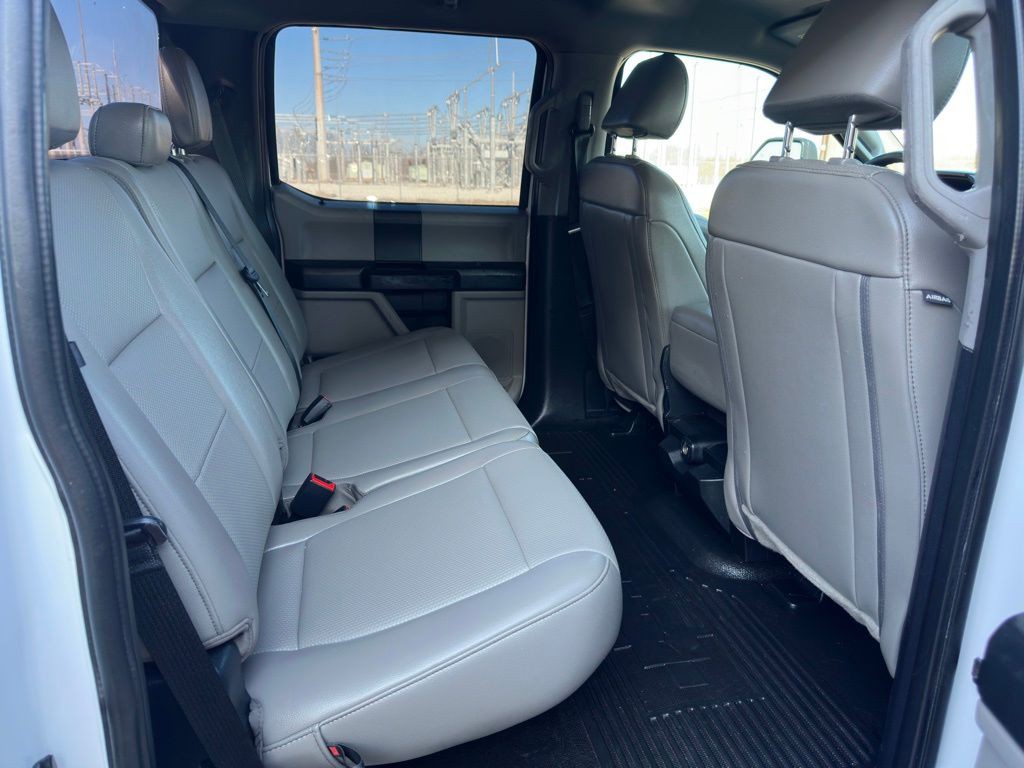 2021 Ford F-350 Image 16