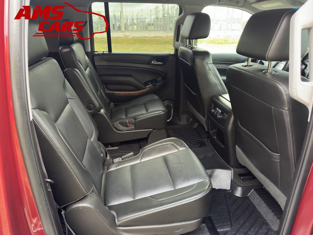 2017 Chevrolet Suburban Image 13