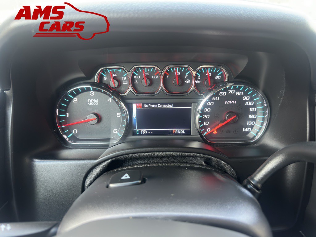 2017 Chevrolet Suburban Image 18