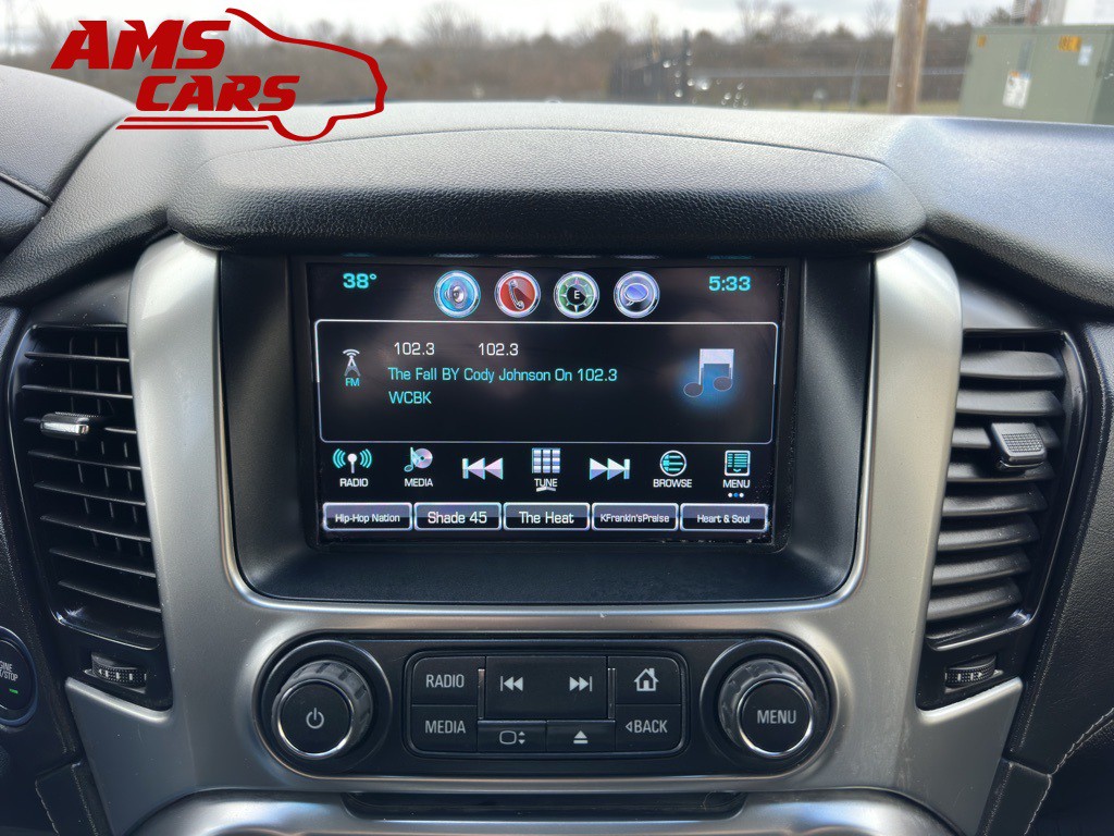 2017 Chevrolet Suburban Image 24