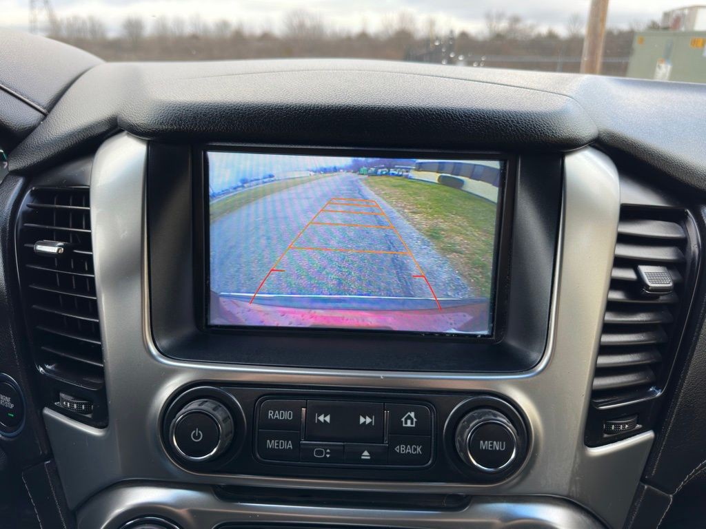 2017 Chevrolet Suburban Image 26
