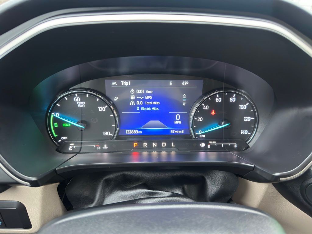 2021 Ford Escape Image 9