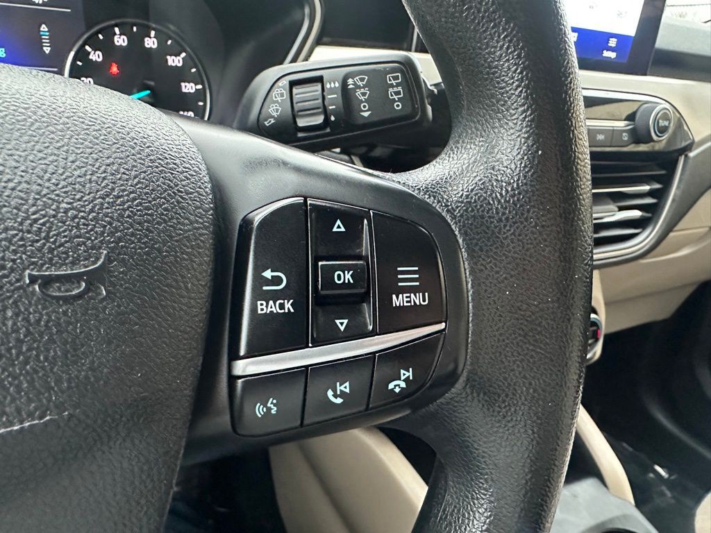 2021 Ford Escape Image 22