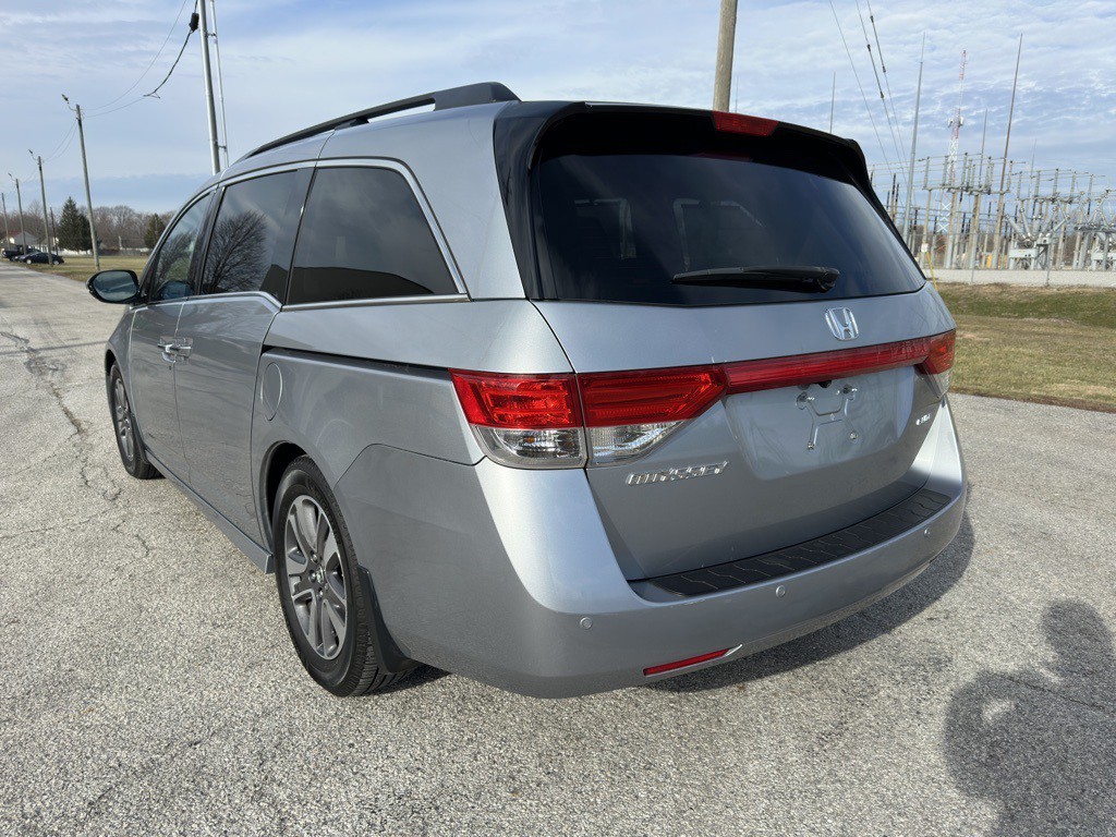 2016 Honda Odyssey Image 6