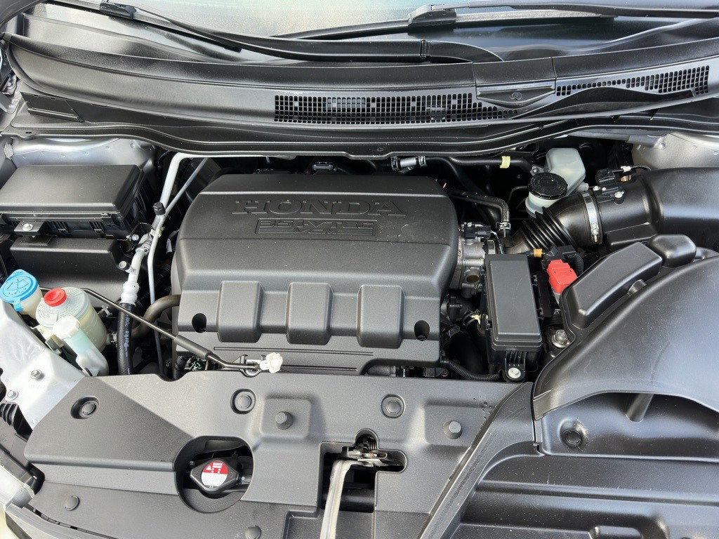 2016 Honda Odyssey Image 40