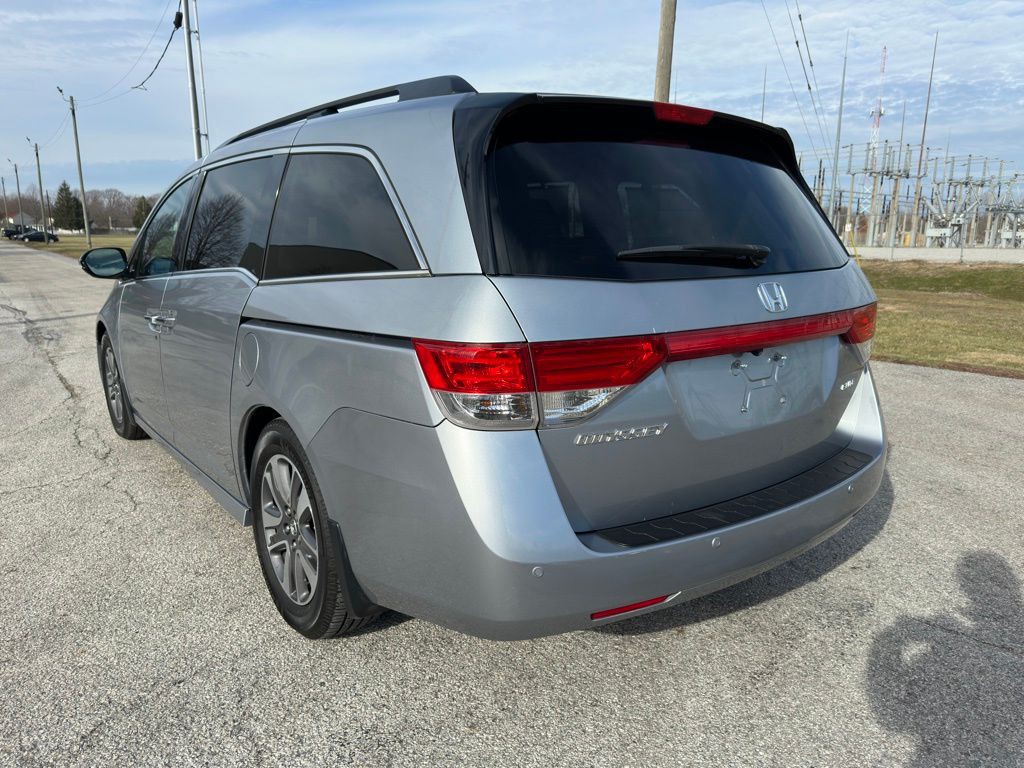 2016 Honda Odyssey Image 6