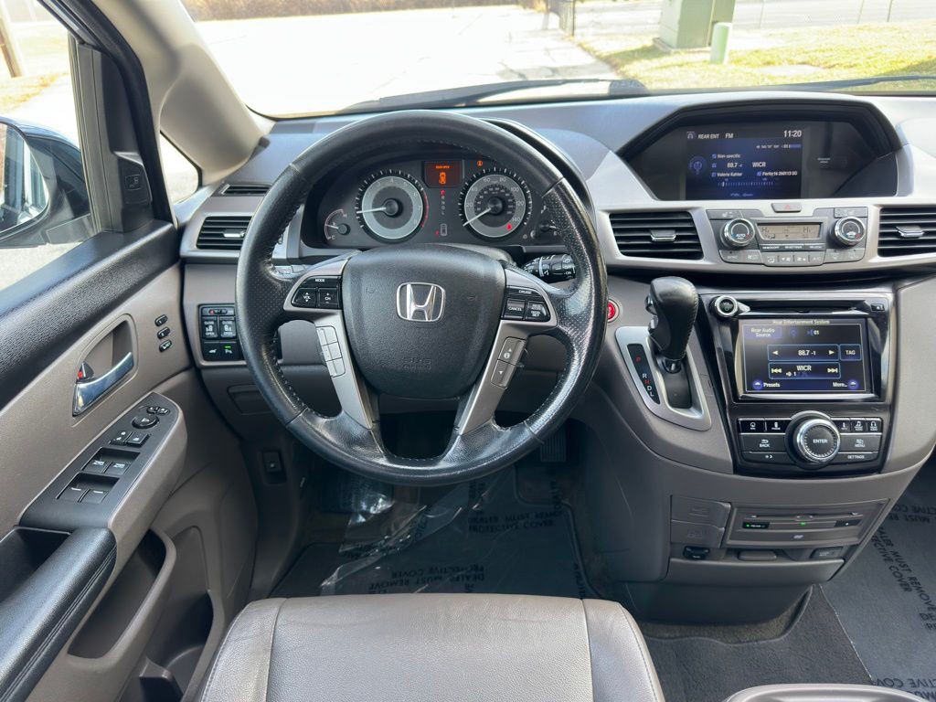 2016 Honda Odyssey Image 7