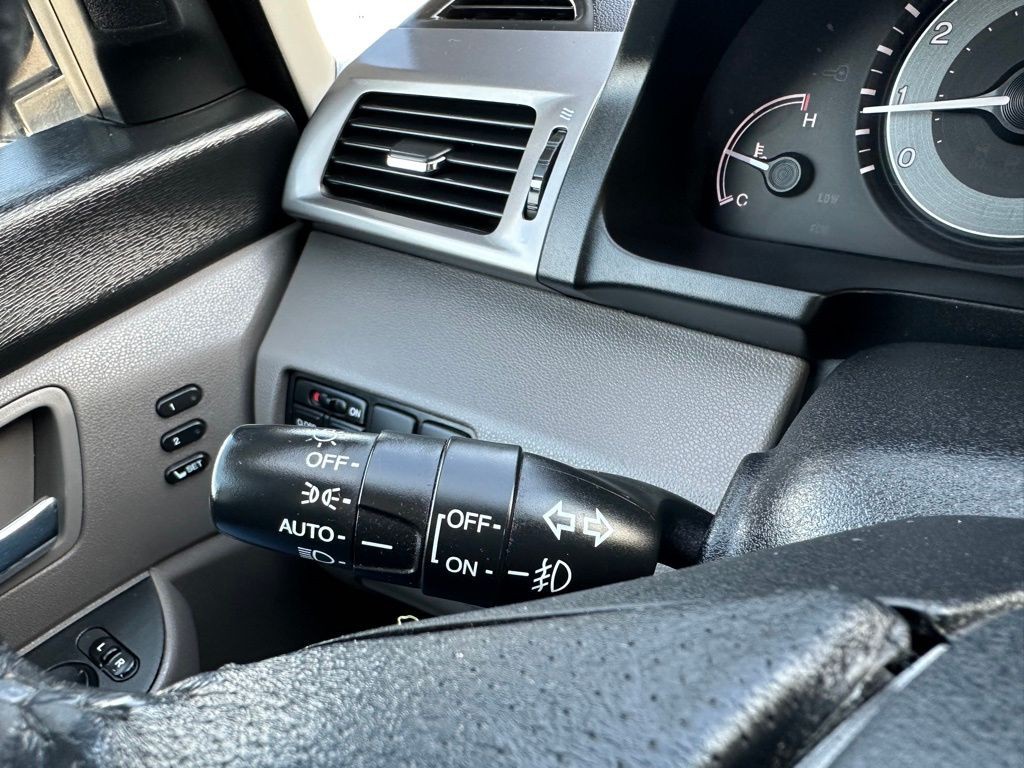 2016 Honda Odyssey Image 19