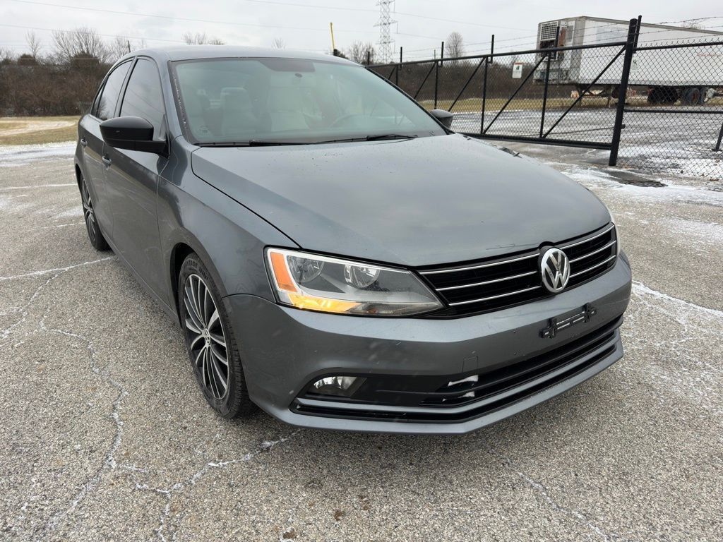 2016 Volkswagen Jetta Image 4