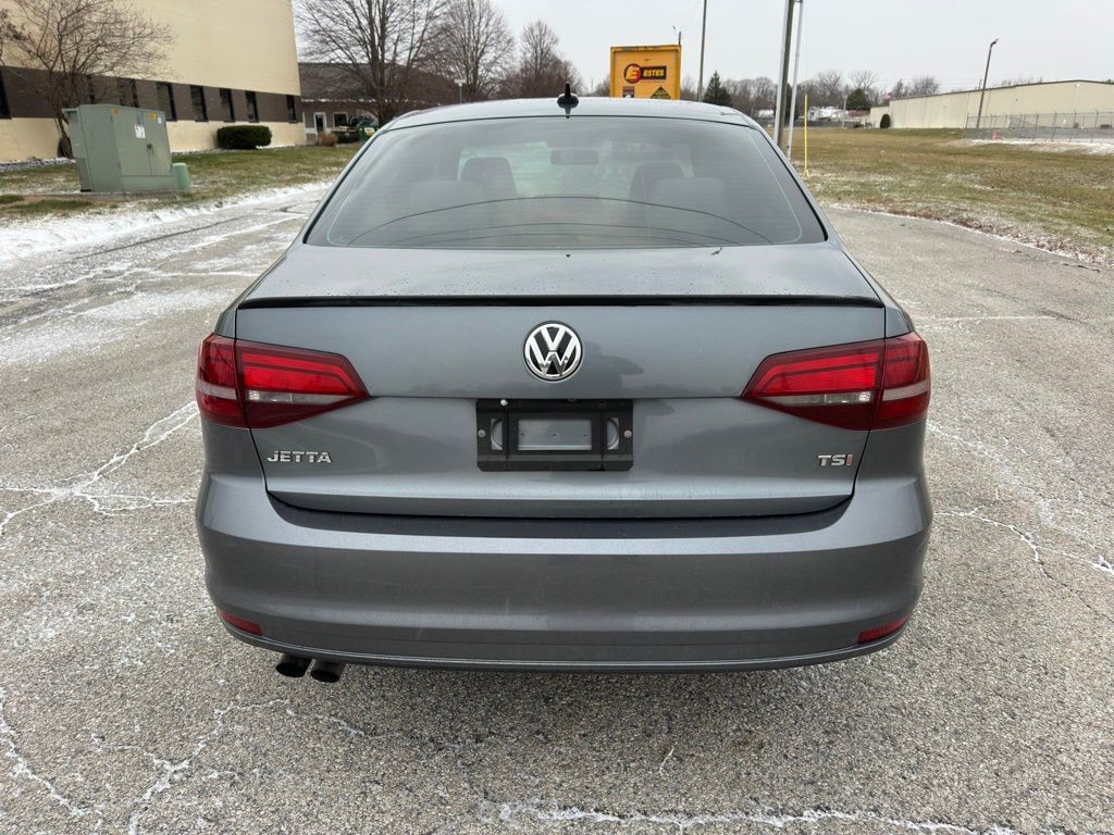 2016 Volkswagen Jetta Image 6