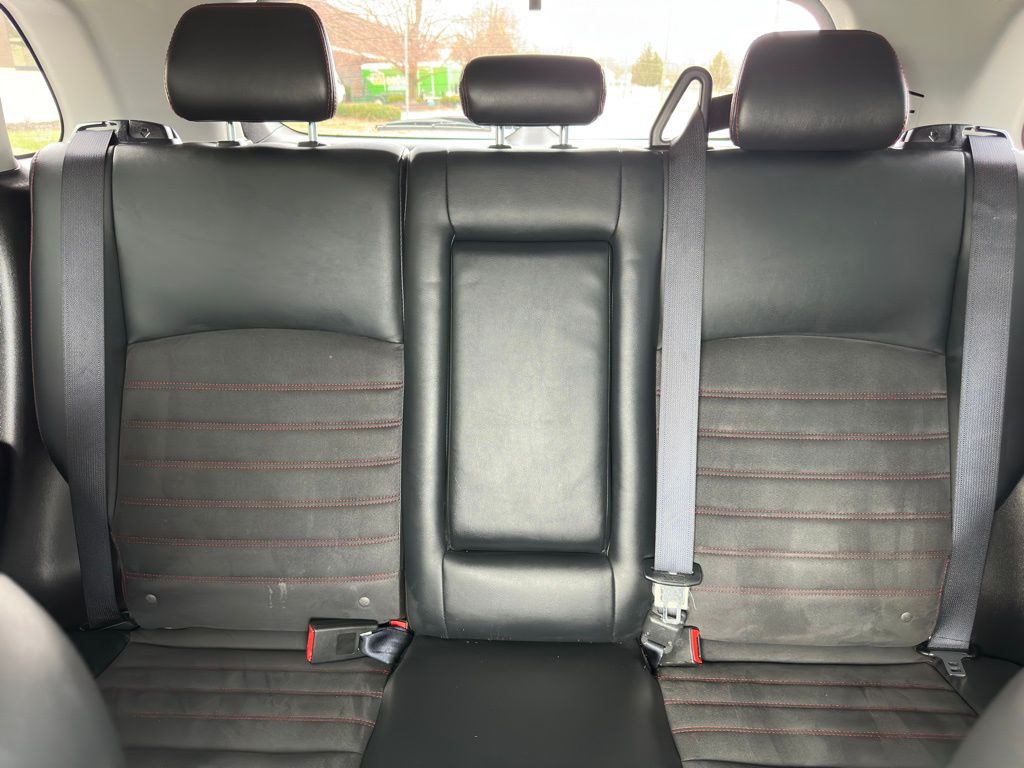 2018 Mitsubishi Outlander Image 12