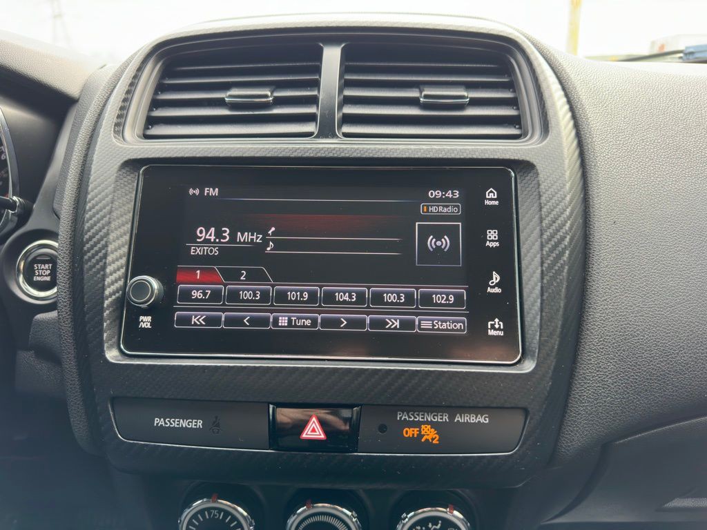 2018 Mitsubishi Outlander Image 20