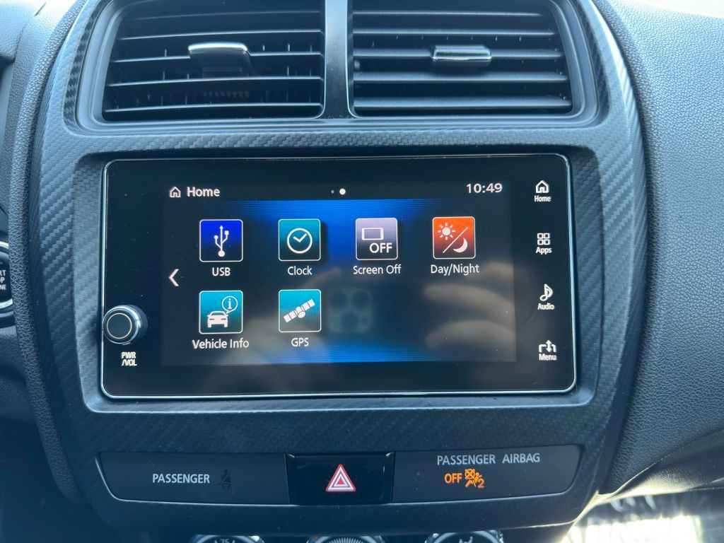 2018 Mitsubishi Outlander Image 23