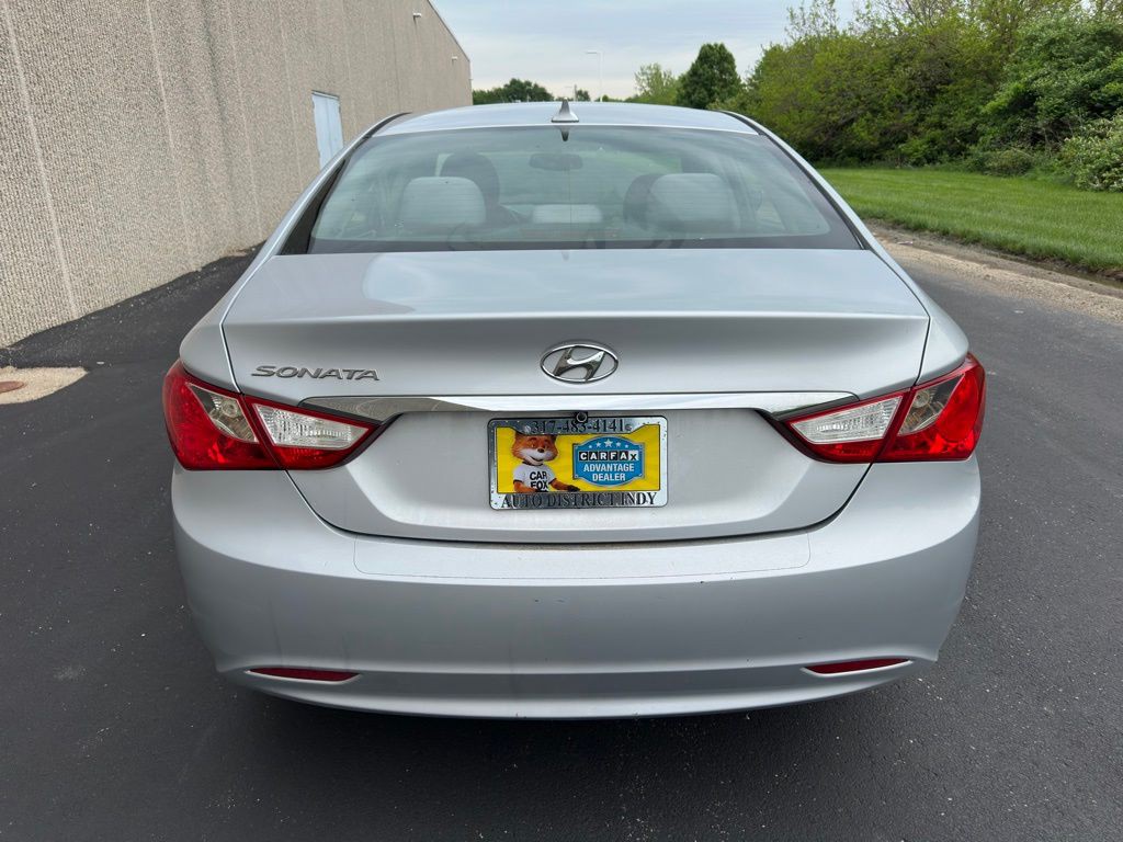 2013 Hyundai Sonata Image 5