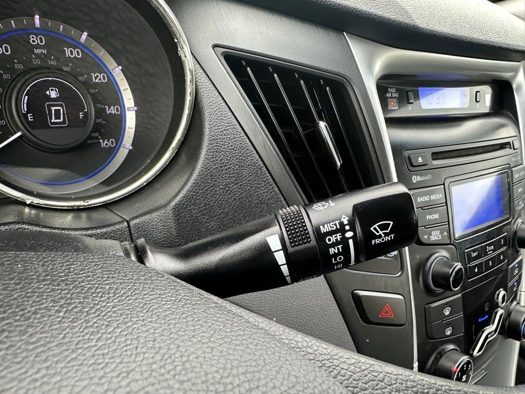 2013 Hyundai Sonata Image 15