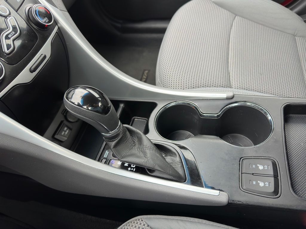 2013 Hyundai Sonata Image 22