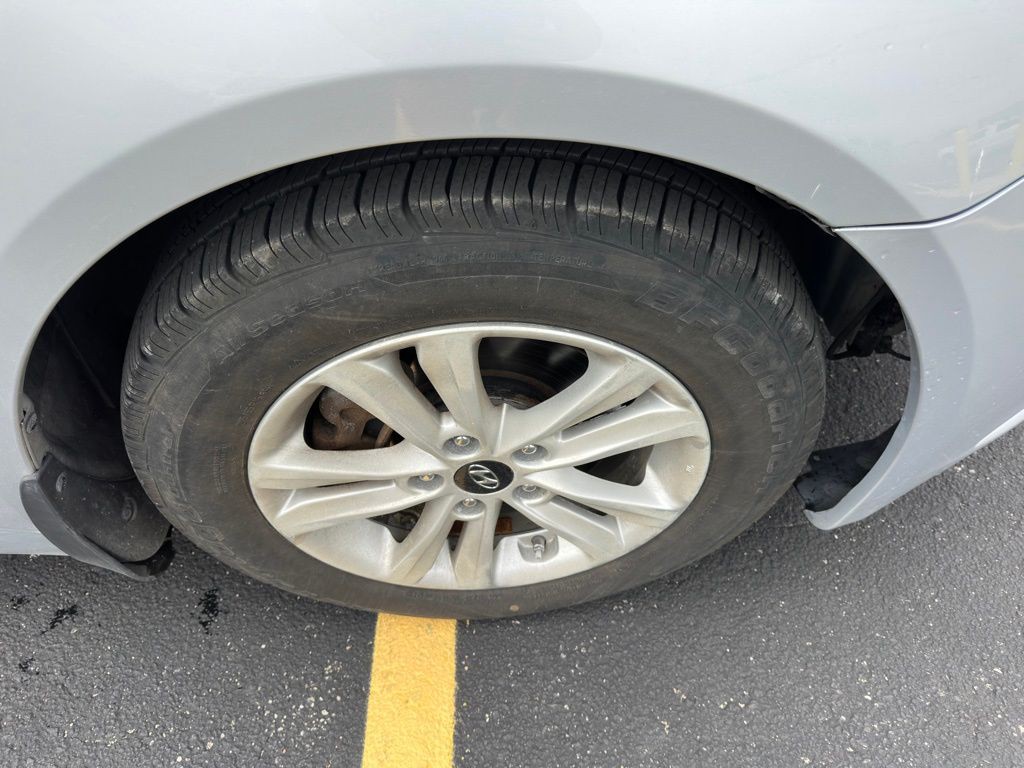 2013 Hyundai Sonata Image 29