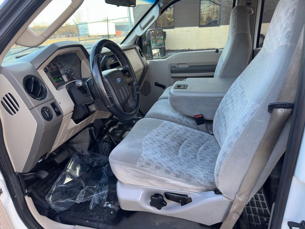 2008 Ford F-250 Image 10